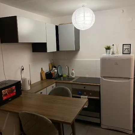 Niepodleglosci Apartment Warsaw